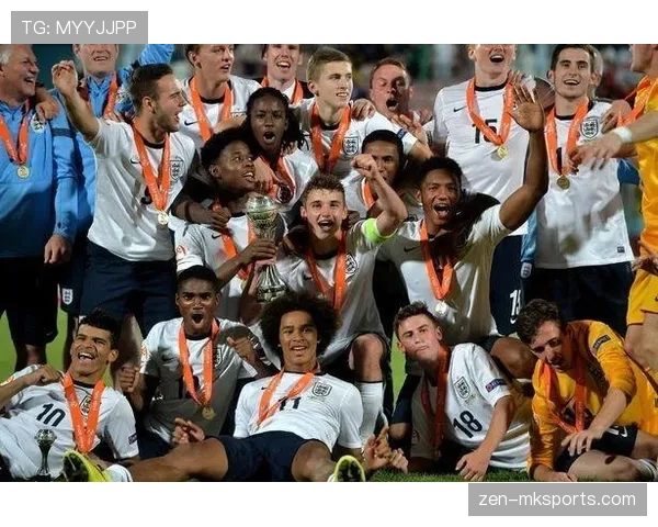 英格兰U17在欧洲锦标赛强势晋级四强 状态复苏展现夺冠潜力